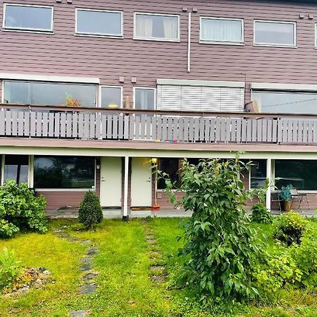 Aurora Apartment Very Close To Fjellheisen Tromso Exterior photo