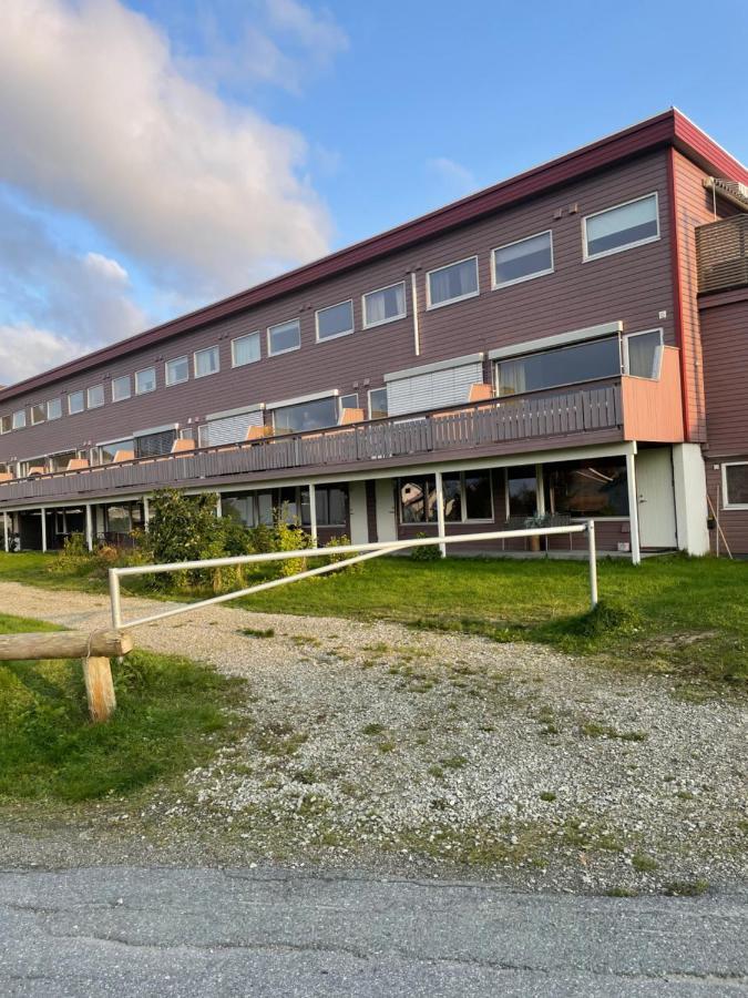 Aurora Apartment Very Close To Fjellheisen Tromso Exterior photo